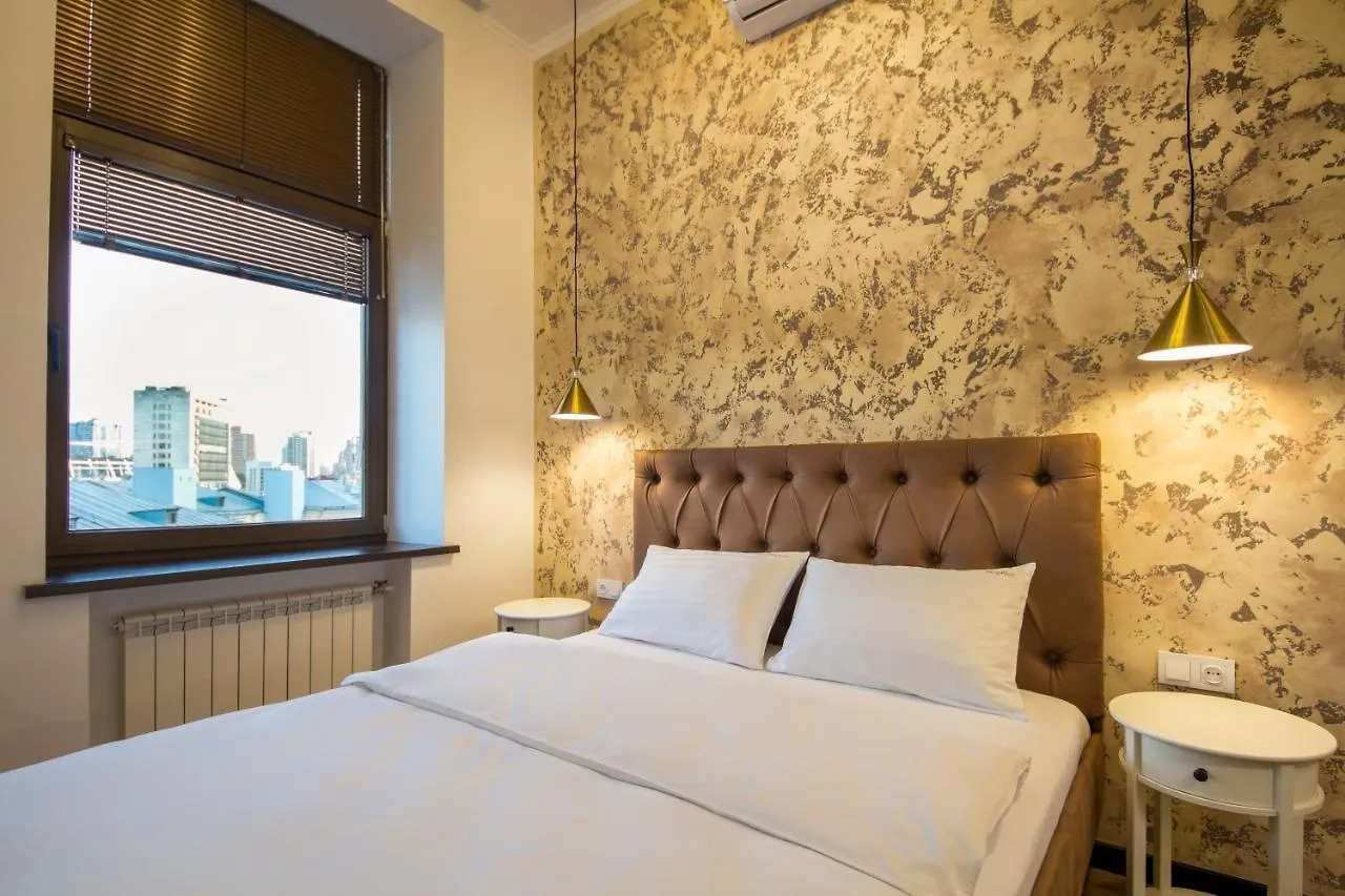Apartments On Ploshcha Ukrainskykh Heroiv Kiew