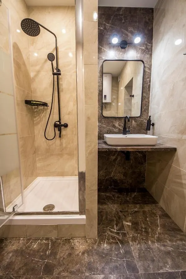 Apartments On Ploshcha Ukrainskykh Heroiv Kiew Ukraine