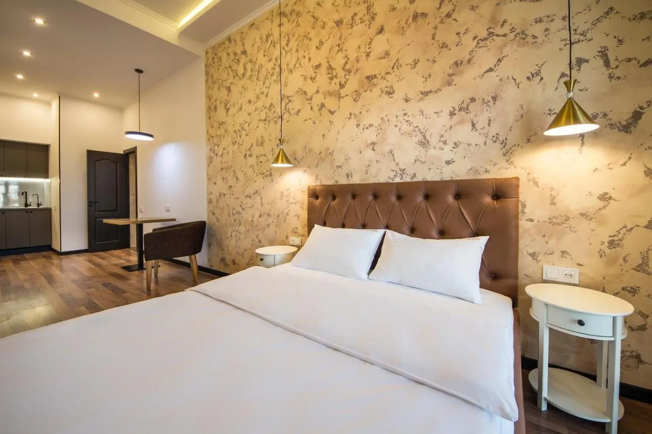 Apartments On Ploshcha Ukrainskykh Heroiv Kiew